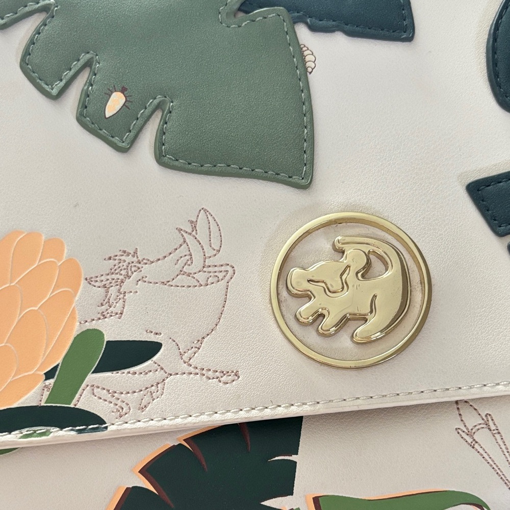 Loungefly Lion King Design Satchel - Picture 2 of 7